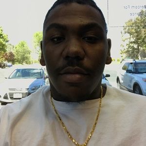 Meet your Posher, Thomas